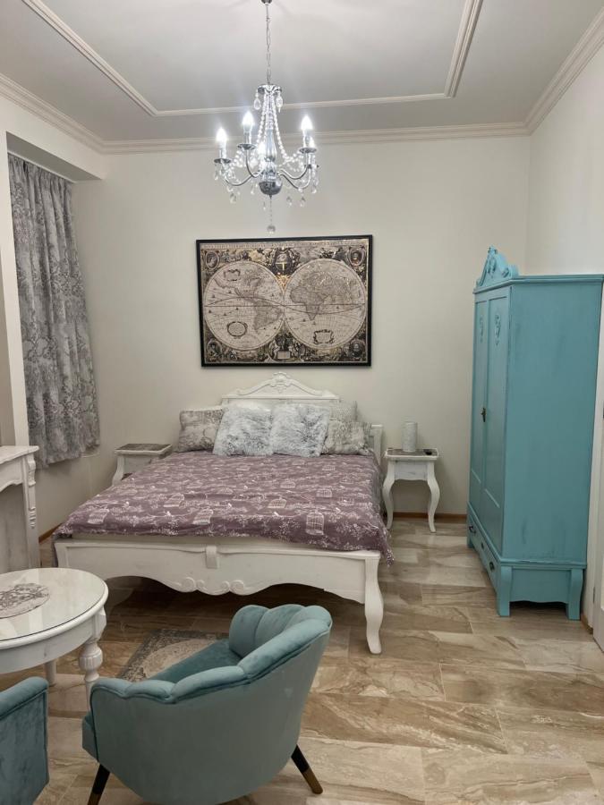 Kalitka Apartman Eger Esterno foto